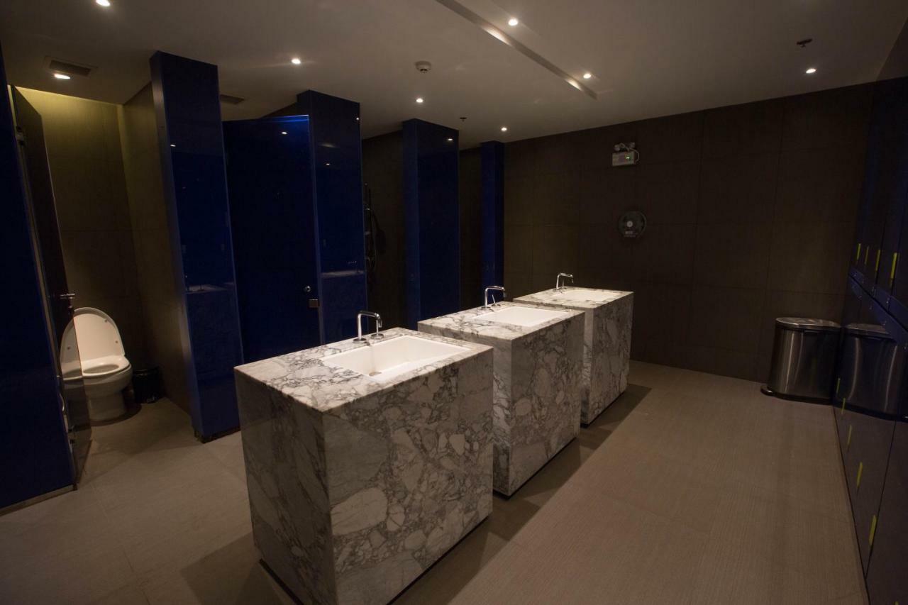The Base Central Pattaya By Pattaya Holiday Luaran gambar