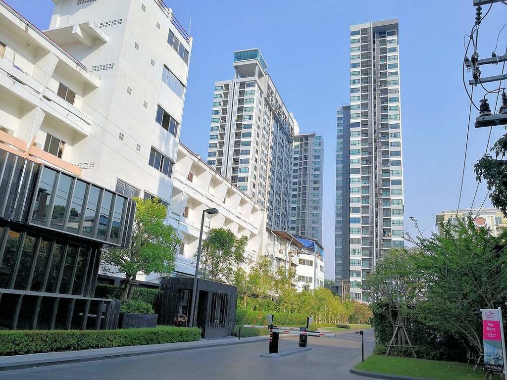 The Base Central Pattaya By Pattaya Holiday Luaran gambar